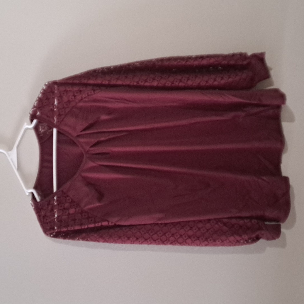 ❤️Chic Burgundy Lace Sleeve Blouse - Picture 8 of 10